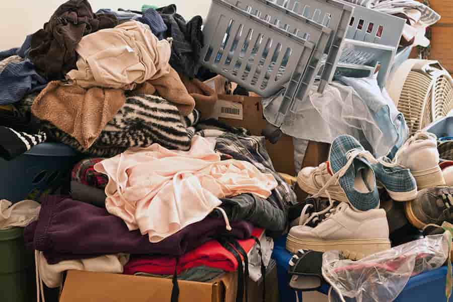A messy room